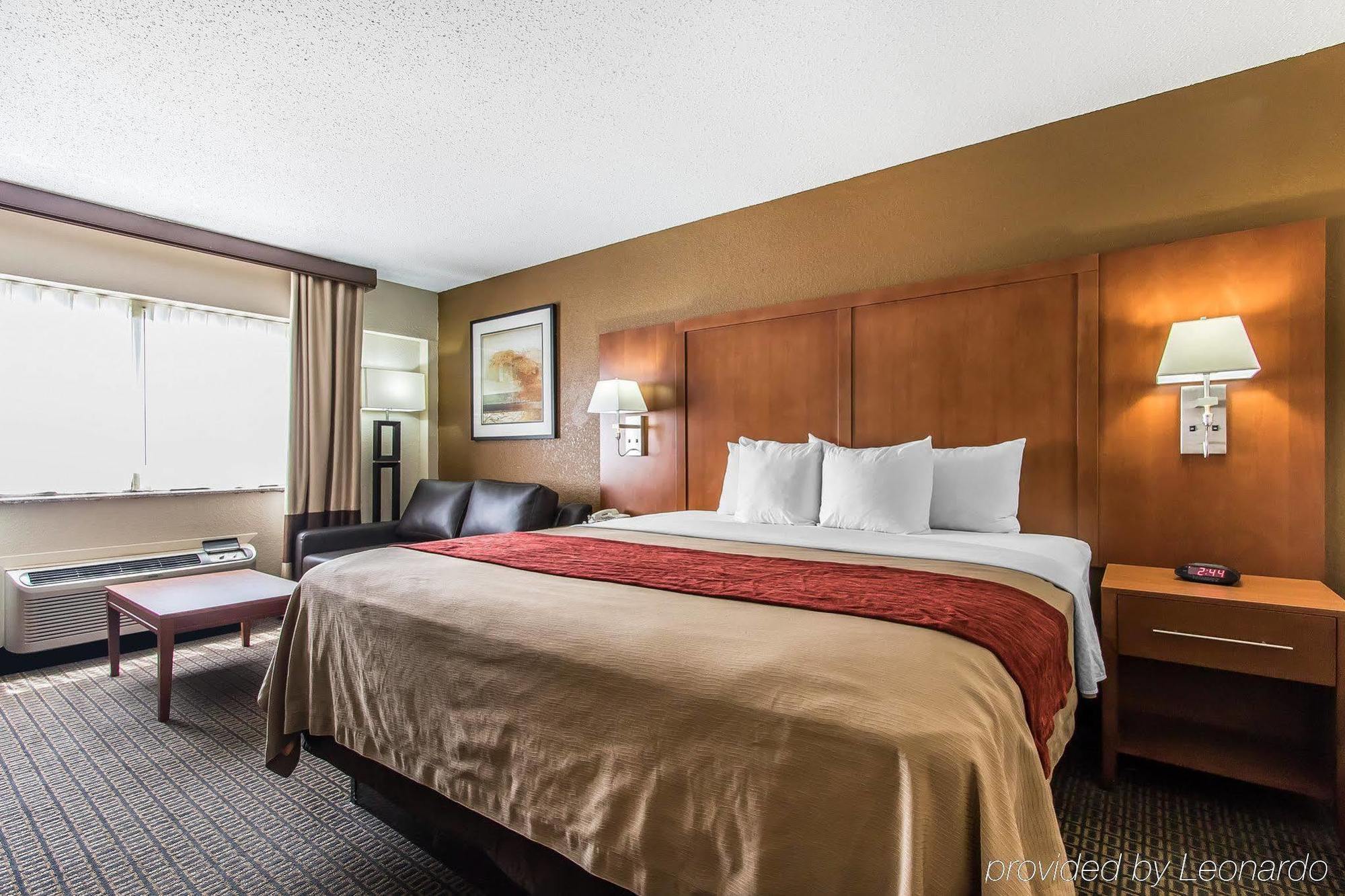 Fairview Inn & Suites Мобіл Екстер'єр фото